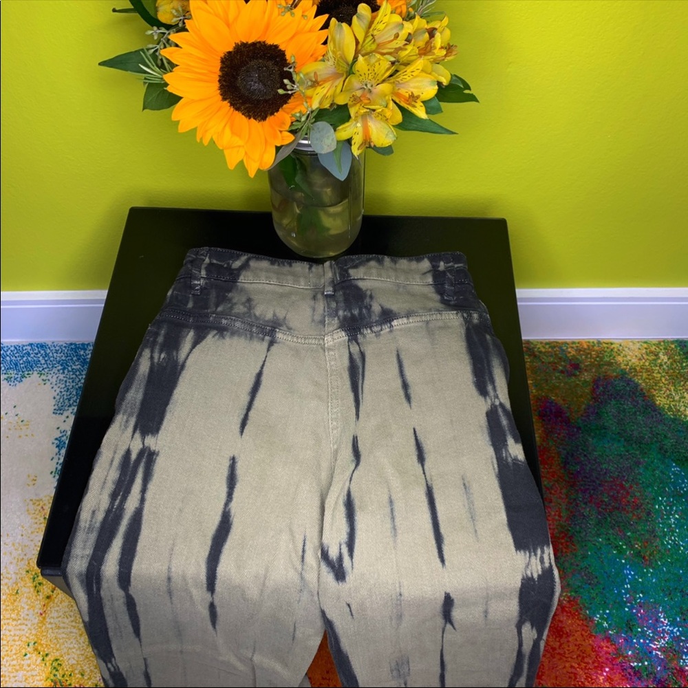 ARITZIA XS Kelsey Pant- Green Tie Dye - Picture 7 of 8